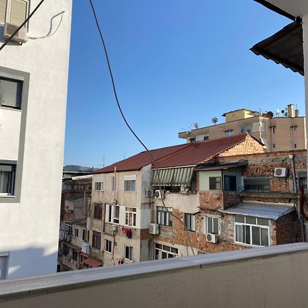 Myslym Shyri Studio 2 Tirana Exterior photo
